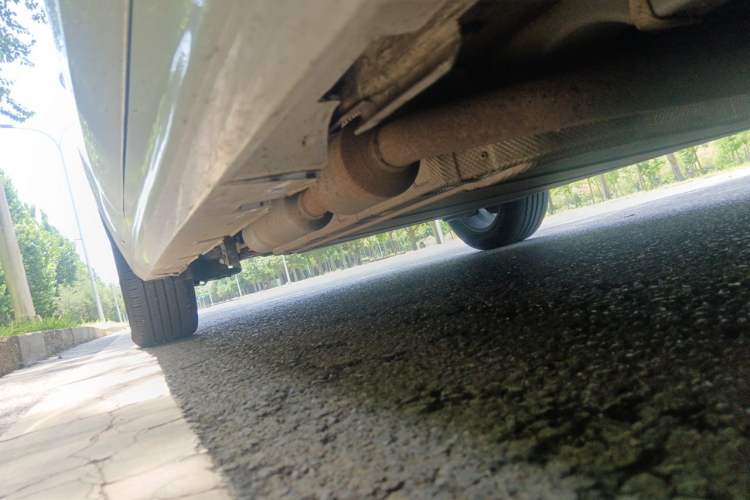 Used BYD Qin PLUS 2021 DM-i 120KM Flagship Model Chassis Front Right