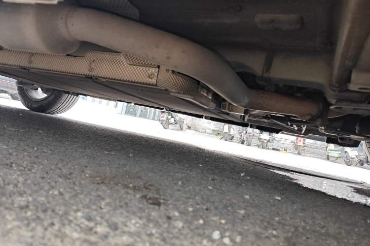 Used BYD Qin PLUS 2021 DM-i 55KM Flagship Model Chassis Front Right