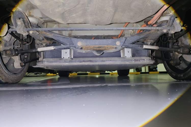 Used BYD Qin PLUS 2021 EV 600KM Flagship Model Chassis Rear