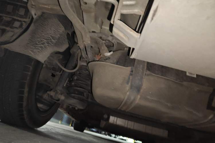 Used BYD Qin PLUS 2021 DM-i 55KM Flagship Model Chassis Rear Left