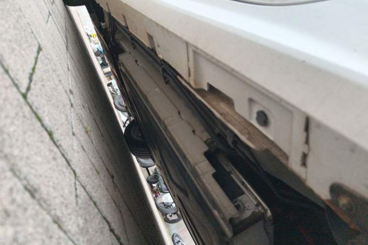 Used BYD Qin PLUS 2021 DM-i 120KM Flagship Model Chassis Rear Left