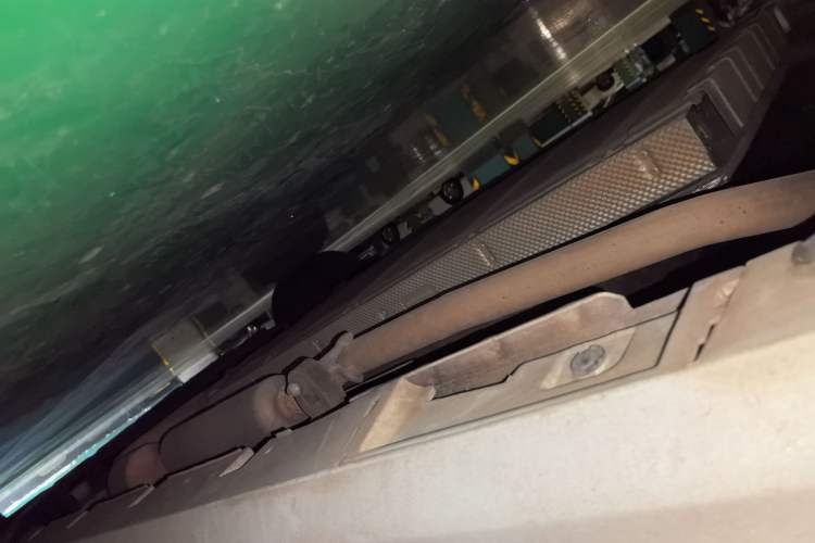 Used BYD Qin PLUS 2021 DM-i 55KM Flagship Model Chassis Rear Right