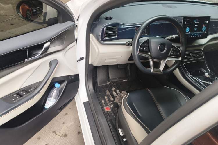 Used BYD Qin PLUS 2021 EV 400KM Luxury Model Driver Seat
