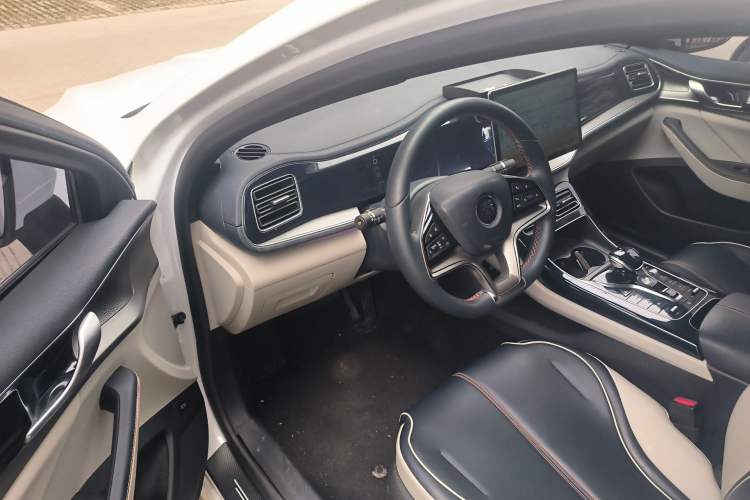 Used BYD Qin PLUS 2021 DM-i 120KM Flagship Model Driver Seat