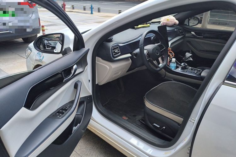 Used BYD Qin PLUS 2021 DM-i 55KM Flagship Model Driver Seat