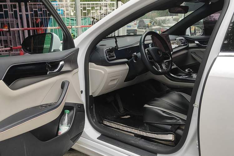 Used BYD Qin PLUS 2021 EV 600KM Flagship Model Driver Seat