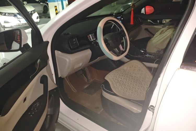 Used BYD Qin PLUS 2021 DM-i 120KM Prestige Model Driver Seat