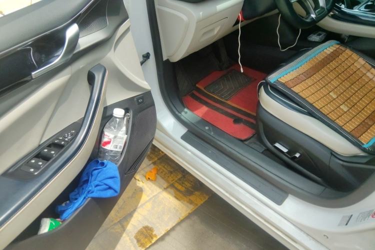 Used BYD Qin PLUS 2021 EV 500KM Luxury Model Driver Seat