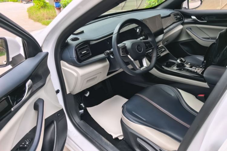 Used BYD Qin PLUS 2021 DM-i 55KM Prestige Model Driver Seat