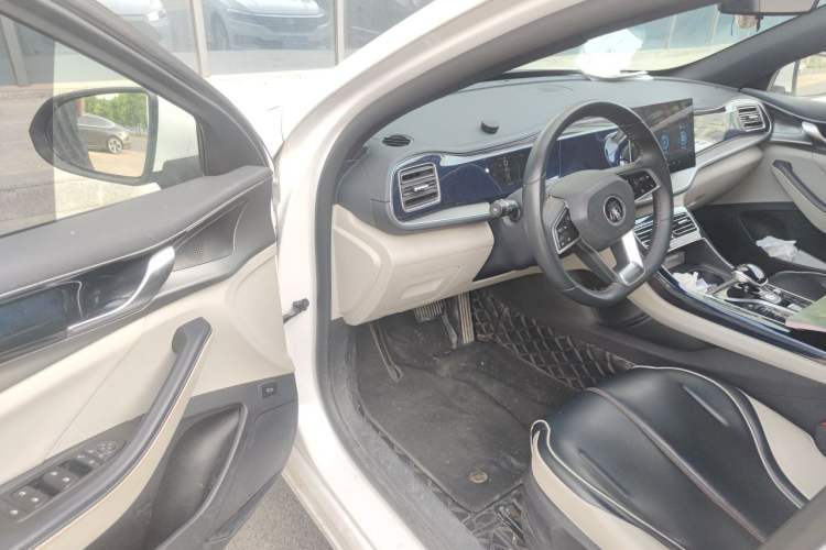 Used BYD Qin PLUS 2021 DM-i 120KM Prestige Model Driver Seat