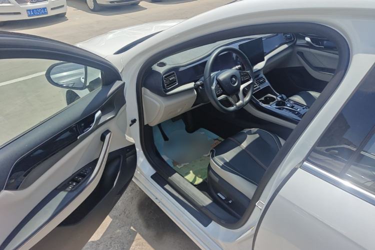 Used BYD Qin PLUS 2021 EV 400KM Luxury Model Driver Seat