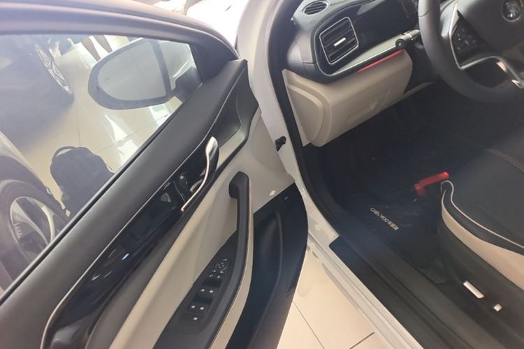 Used BYD Qin PLUS 2021 EV 500KM Premium Model Driver Seat