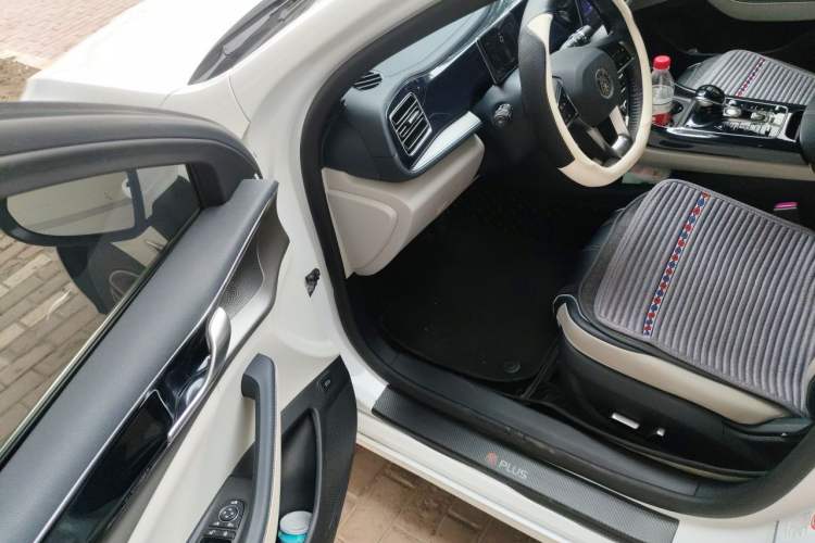 Used BYD Qin PLUS 2021 DM-i 55KM Flagship Model Driver Seat