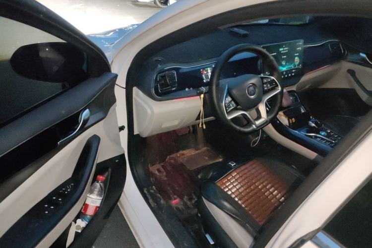 Used BYD Qin PLUS 2021 DM-i 120KM Flagship Model Driver Seat