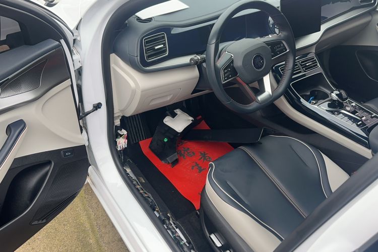 Used BYD Qin PLUS 2021 DM-i 55KM Flagship Model Driver Seat