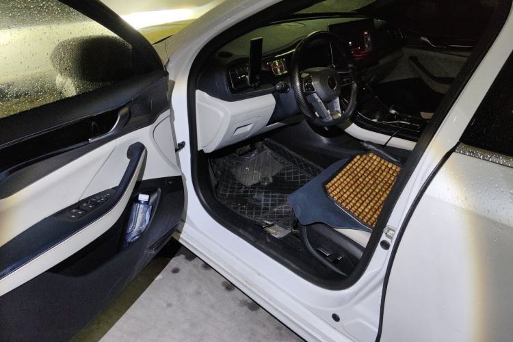 Used BYD Qin PLUS 2021 DM-i 55KM Flagship Model Driver Seat