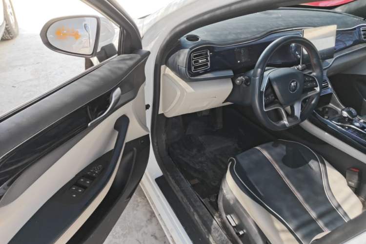 Used BYD Qin PLUS 2021 EV 400KM Luxury Model Driver Seat