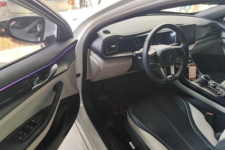 Used BYD Qin PLUS 2021 DM-i 55KM Flagship Model Driver Seat