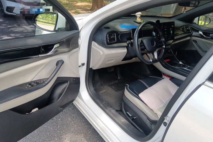 Used BYD Qin PLUS 2021 DM-i 120KM Flagship Model Driver Seat