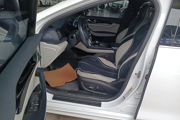 Used BYD Qin PLUS 2021 EV 400KM Luxury Model Driver Seat