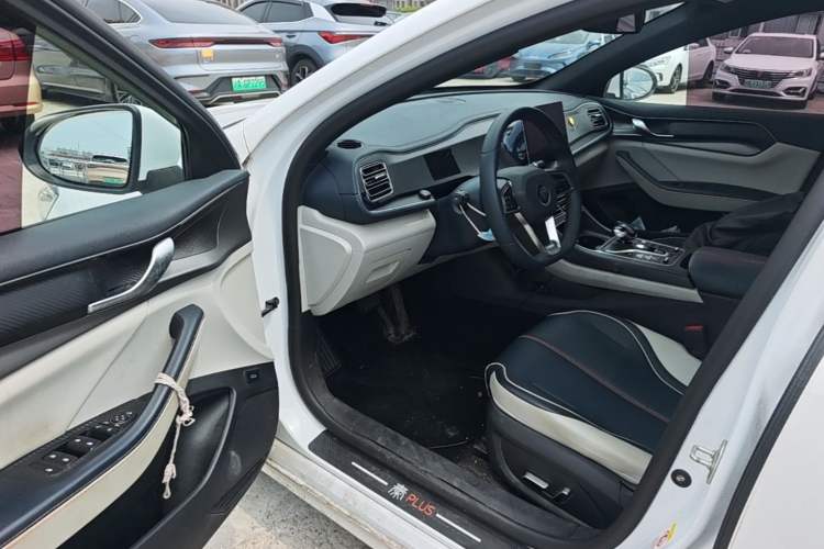 Used BYD Qin PLUS 2021 DM-i 55KM Flagship Model Driver Seat