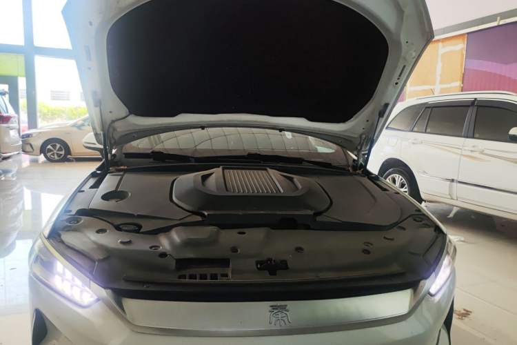 Used BYD Qin PLUS 2021 EV 500KM Luxury Model Engine Bay