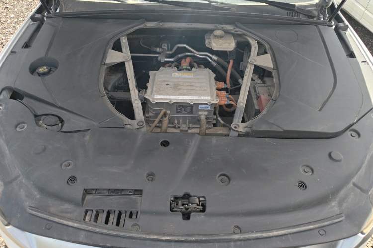 Used BYD Qin PLUS 2021 EV 400KM Luxury Model Engine Bay