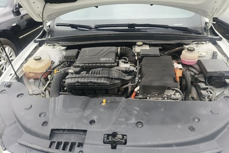 Used BYD Qin PLUS 2021 DM-i 55KM Flagship Model Engine Bay