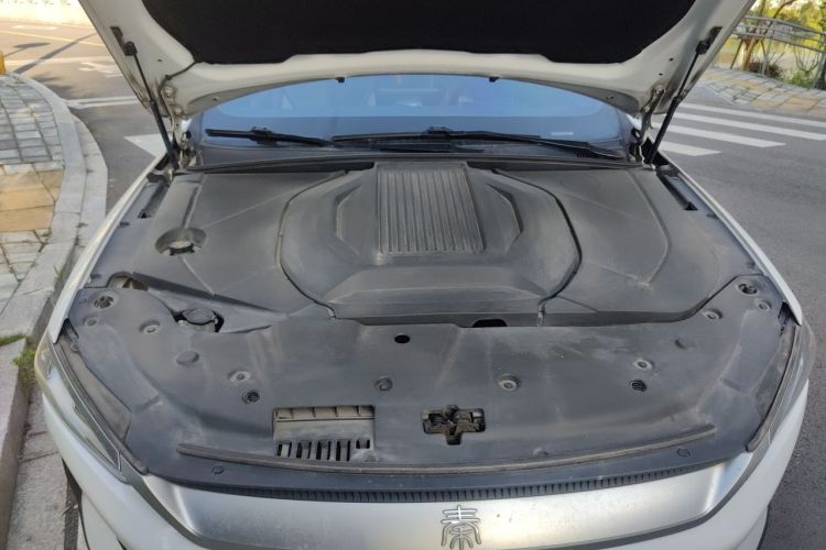 Used BYD Qin PLUS 2021 EV 500KM Luxury Model Engine Bay