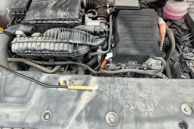Used BYD Qin PLUS 2021 DM-i 120KM Prestige Model Engine Bay