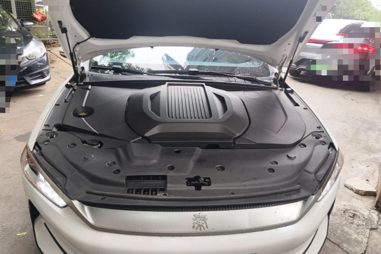 Used BYD Qin PLUS 2021 EV 400KM Luxury Model Engine Bay