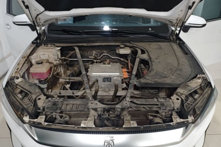 Used BYD Qin PLUS 2021 EV 500KM Luxury Model Engine Bay