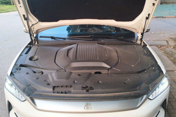 Used BYD Qin PLUS 2021 EV 500KM Luxury Model Engine Bay