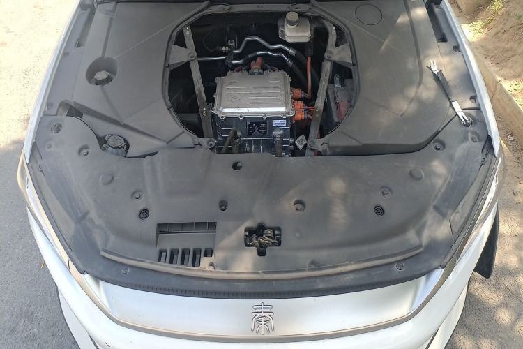 Used BYD Qin PLUS 2021 EV 500KM Luxury Model Engine Bay