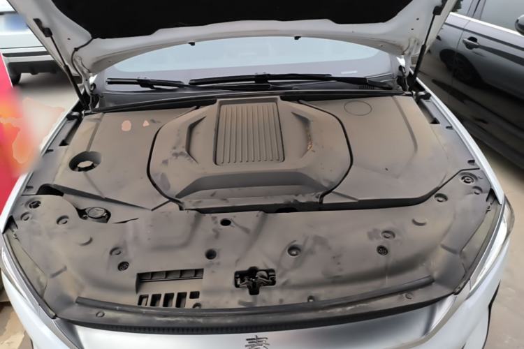 Used BYD Qin PLUS 2021 EV 500KM Luxury Model Engine Bay