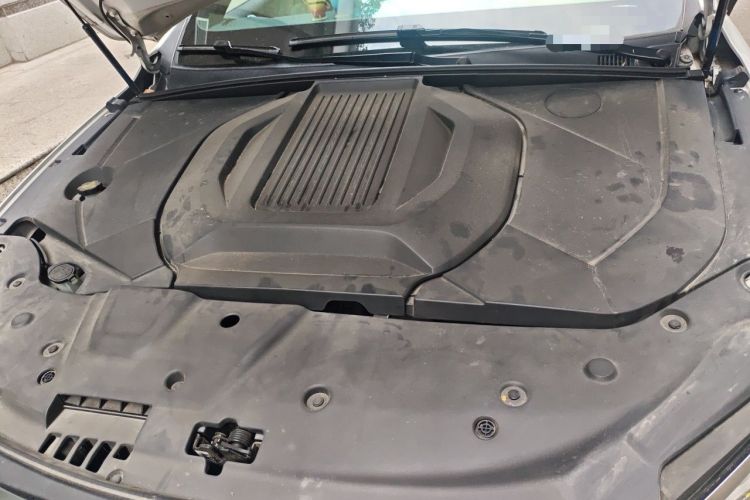 Used BYD Qin PLUS 2021 EV 500KM Luxury Model Engine Bay