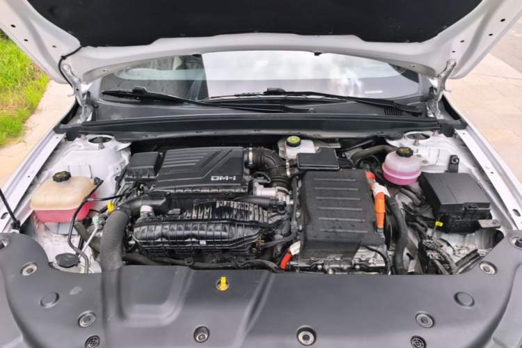 Used BYD Qin PLUS 2021 DM-i 55KM Prestige Model Engine Bay