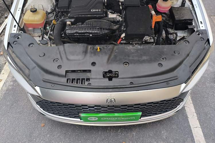 Used BYD Qin PLUS 2021 DM-i 55KM Flagship Model Engine Bay