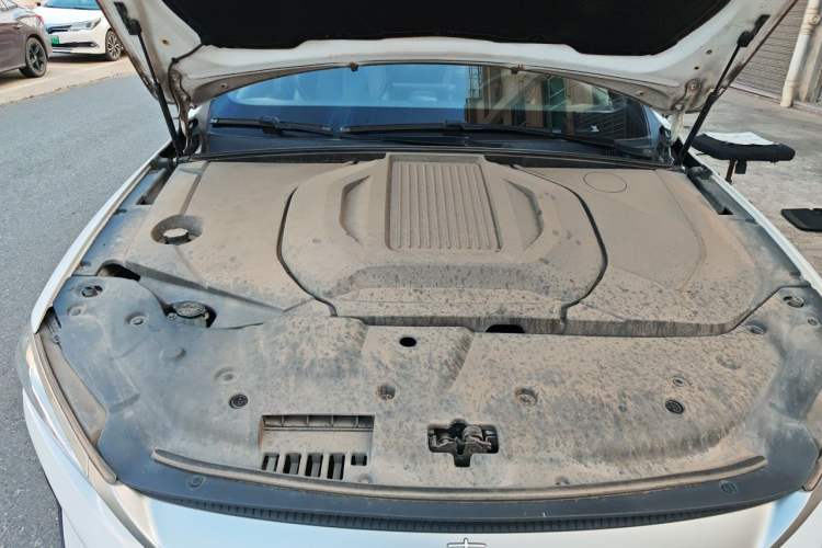 Used BYD Qin PLUS 2021 EV 500KM Luxury Model Engine Bay