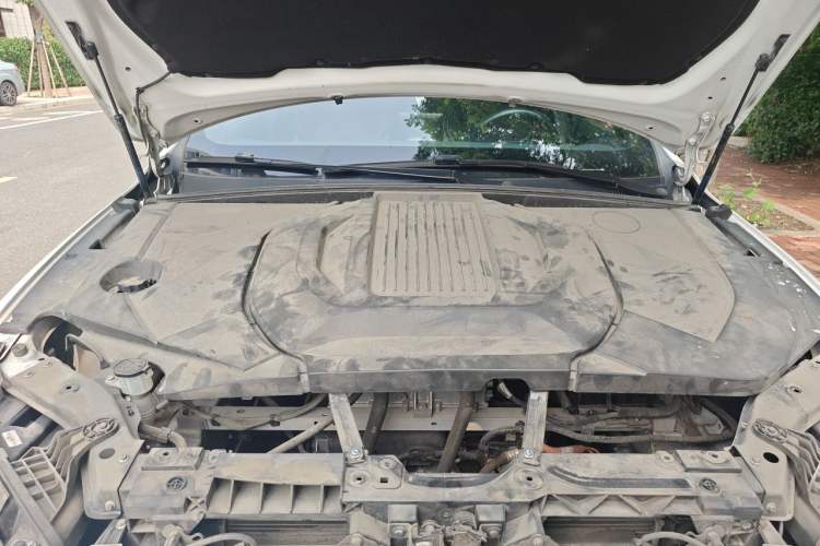 Used BYD Qin PLUS 2021 EV 400KM Luxury Model Engine Bay
