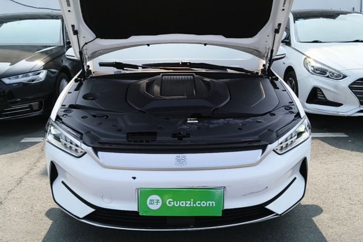Used BYD Qin PLUS 2021 EV 400KM Luxury Model Engine Bay