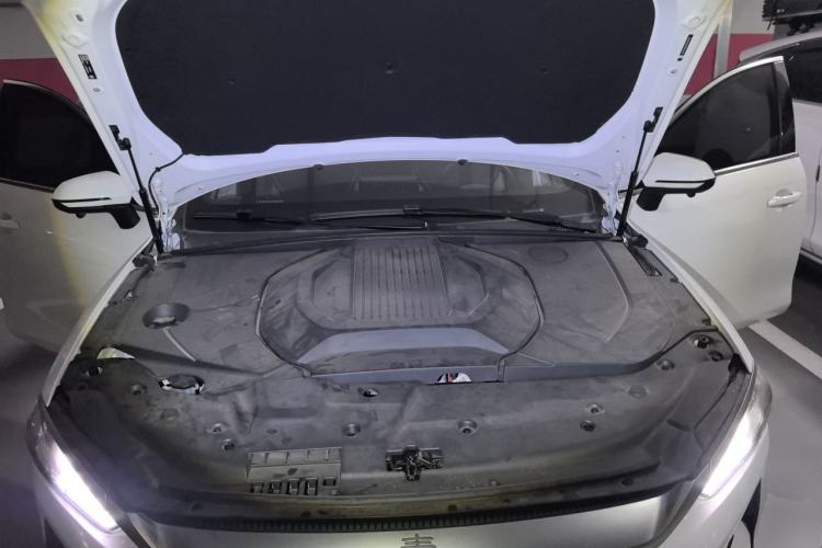 Used BYD Qin PLUS 2021 EV 400KM Luxury Model Engine Bay