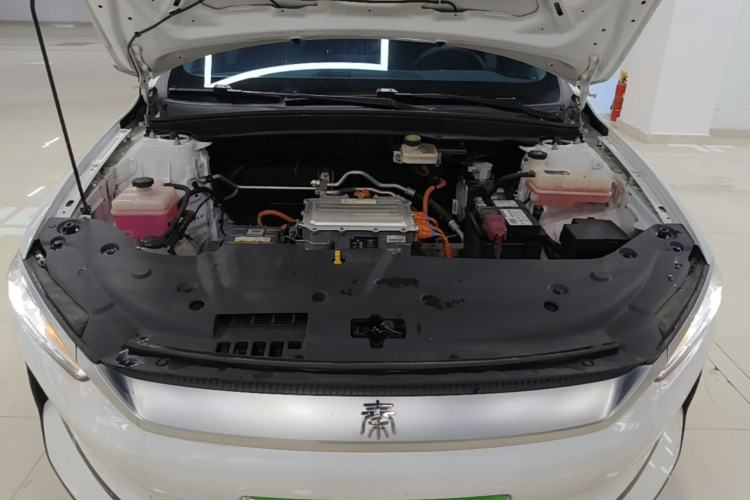 Used BYD Qin PLUS 2021 EV 400KM Leading Comfort Edition Engine Bay