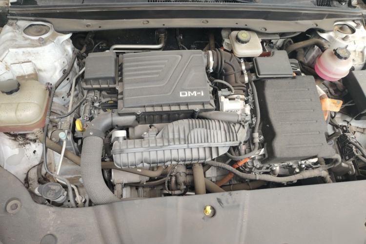 Used BYD Qin PLUS 2021 DM-i 55KM Flagship Model Engine Bay