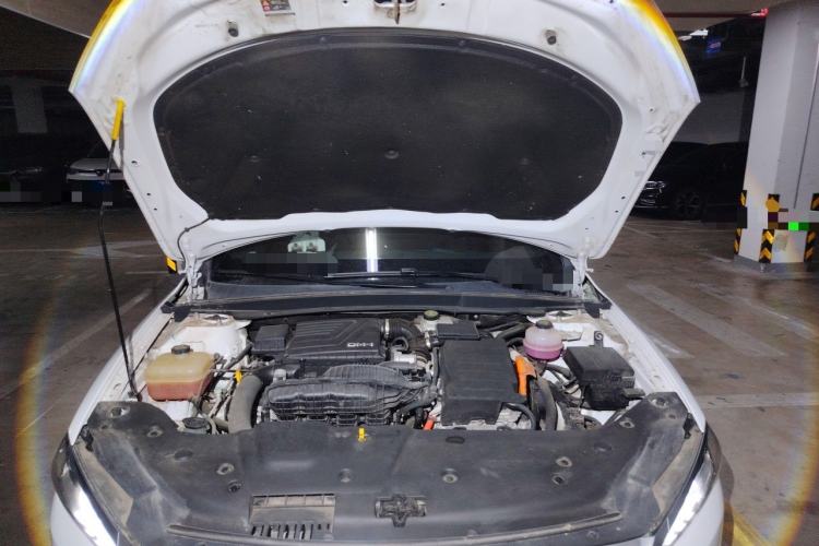Used BYD Qin PLUS 2021 DM-i 120KM Flagship Model Engine Bay