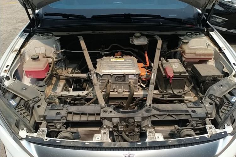 Used BYD Qin PLUS 2021 EV 500KM Premium Model Engine Bay