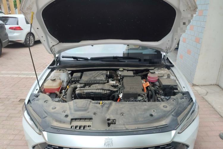 Used BYD Qin PLUS 2021 DM-i 55KM Flagship Model Engine Bay
