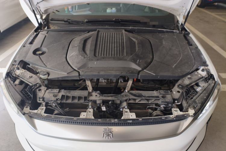 Used BYD Qin PLUS 2021 EV 400KM Luxury Model Engine Bay