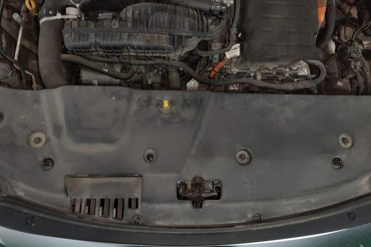 Used BYD Qin PLUS 2021 DM-i 120KM Prestige Model Engine Bay