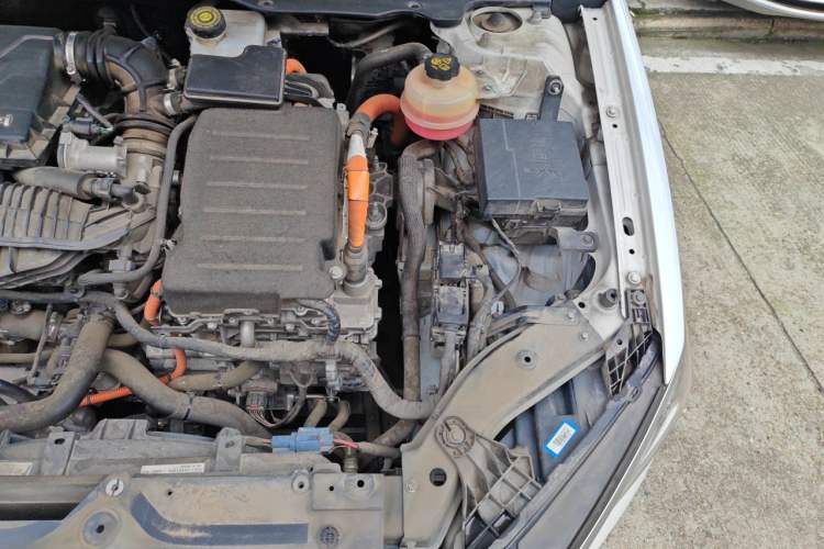 Used BYD Qin PLUS 2021 DM-i 55KM Prestige Model Engine Bay Left